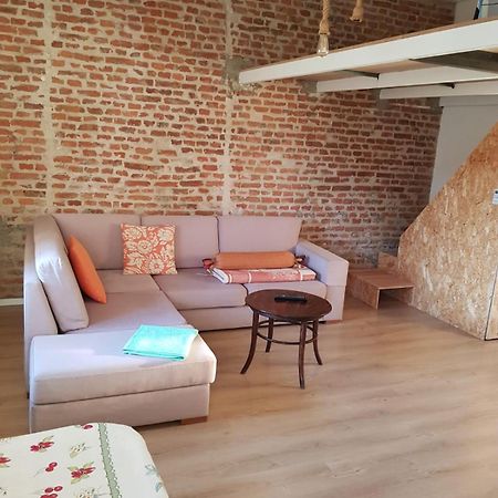 Yes2 Apartment Tiranë Ngoại thất bức ảnh